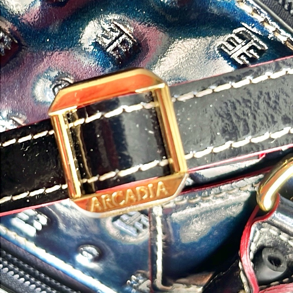 Arcadia Blue patent Satchel - Picture 13 of 13
